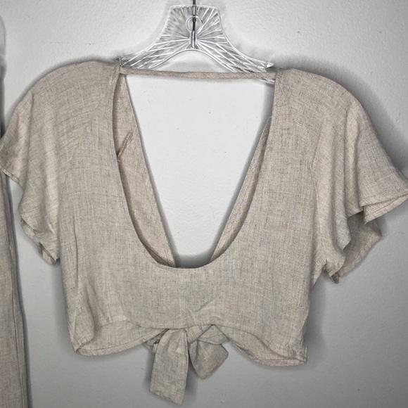 Oatmeal Beige Open Back Crop Top - Picture 7 of 9